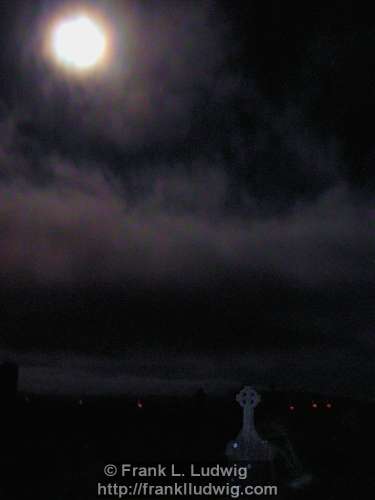Full Moon over Killaspugbrone